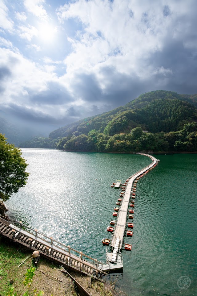 奧多摩湖(小河内水庫)