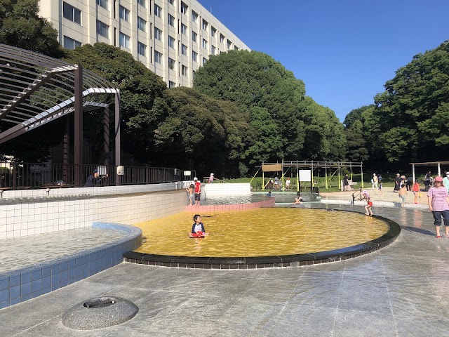 駒澤奧林匹克公園（じゃぶじゃぶ池）