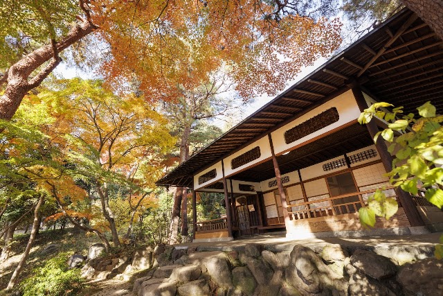 殿谷戶庭園 紅葉亭