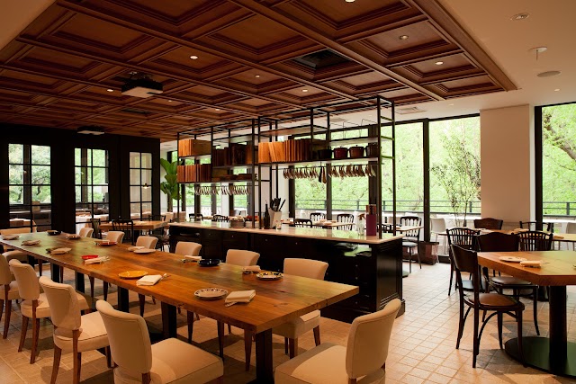 KIHACHI 青山本店