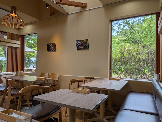 EVERYONE's CAFE（上野恩賜公園）
